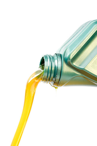Advantages of Synthetic Oil Compared to Conventional Oil